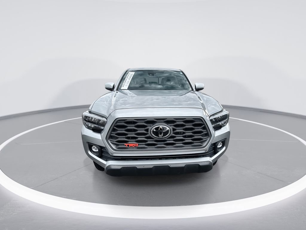 Used 2023 Toyota Tacoma TRD Off-Road AWD/4WD image 3