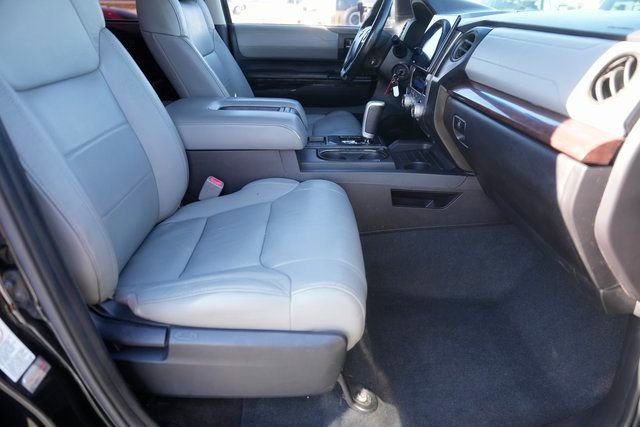 Used 2016 Toyota Tundra Limited w/ Limited Premium Package image 19