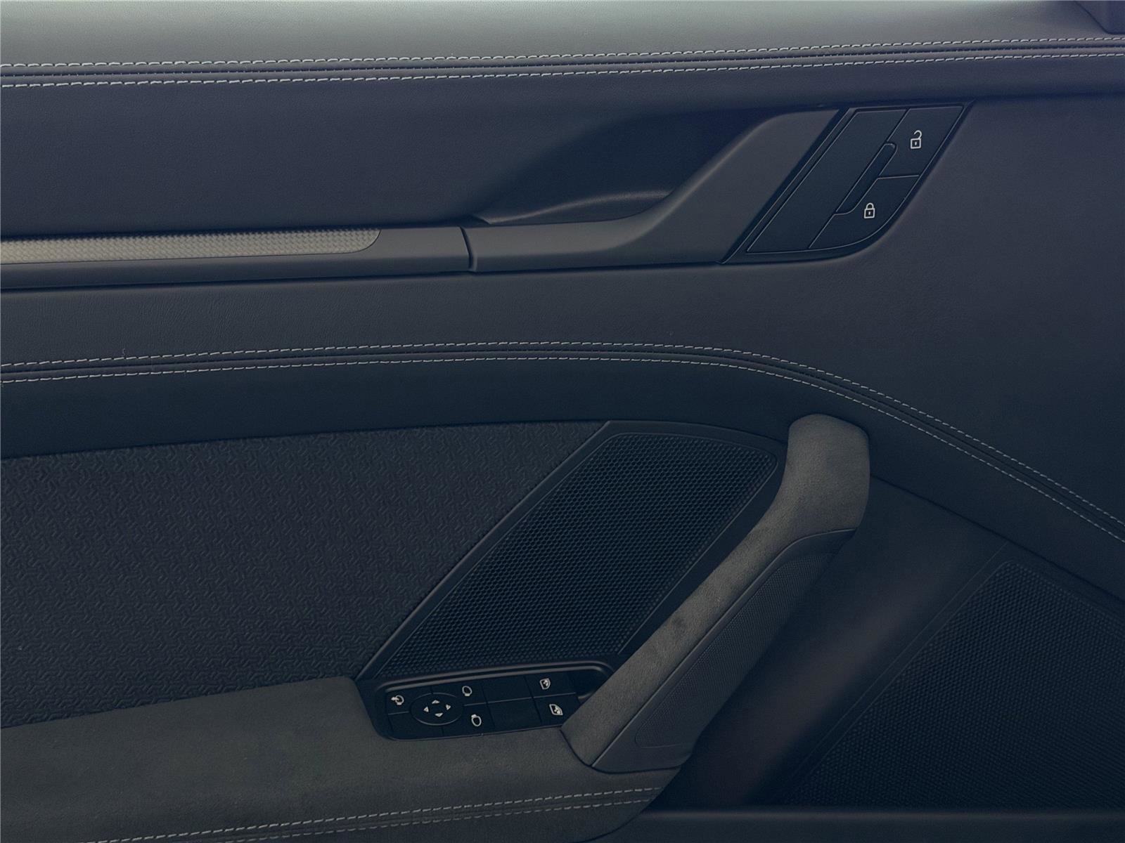 Certified 2025 Porsche 911 Carrera GTS image 14