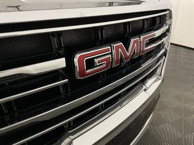 Used 2021 GMC Yukon SLT w/ SLT Premium Package image 10