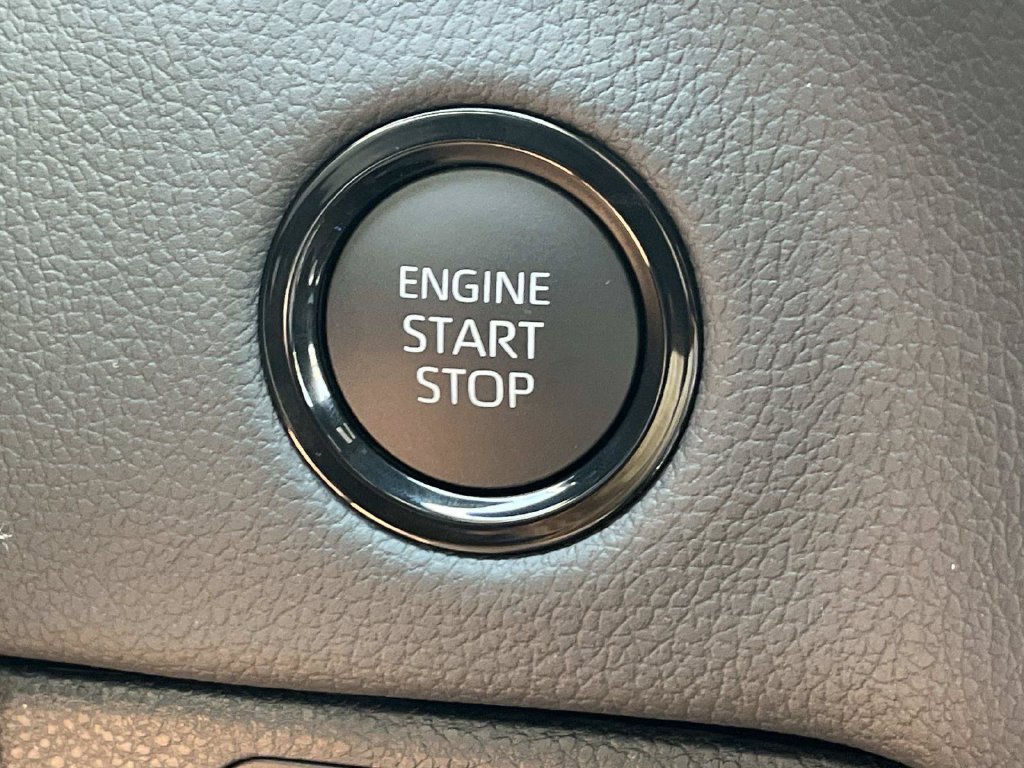 New 2026 Toyota Tundra Limited AWD/4WD image 36