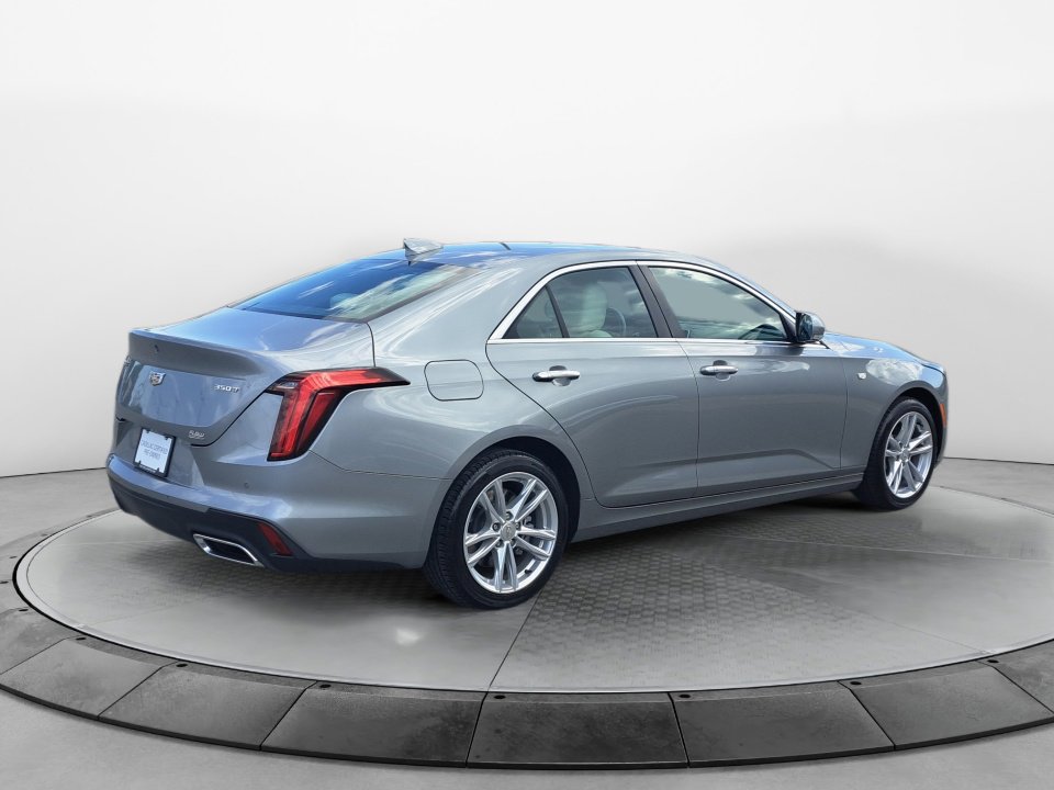 Used 2023 Cadillac CT4 Luxury w/ Sun And Sound Package RWD image 7