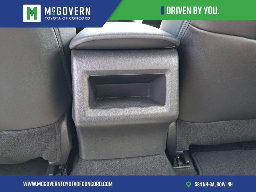 Used 2023 Toyota Camry SE FWD image 22