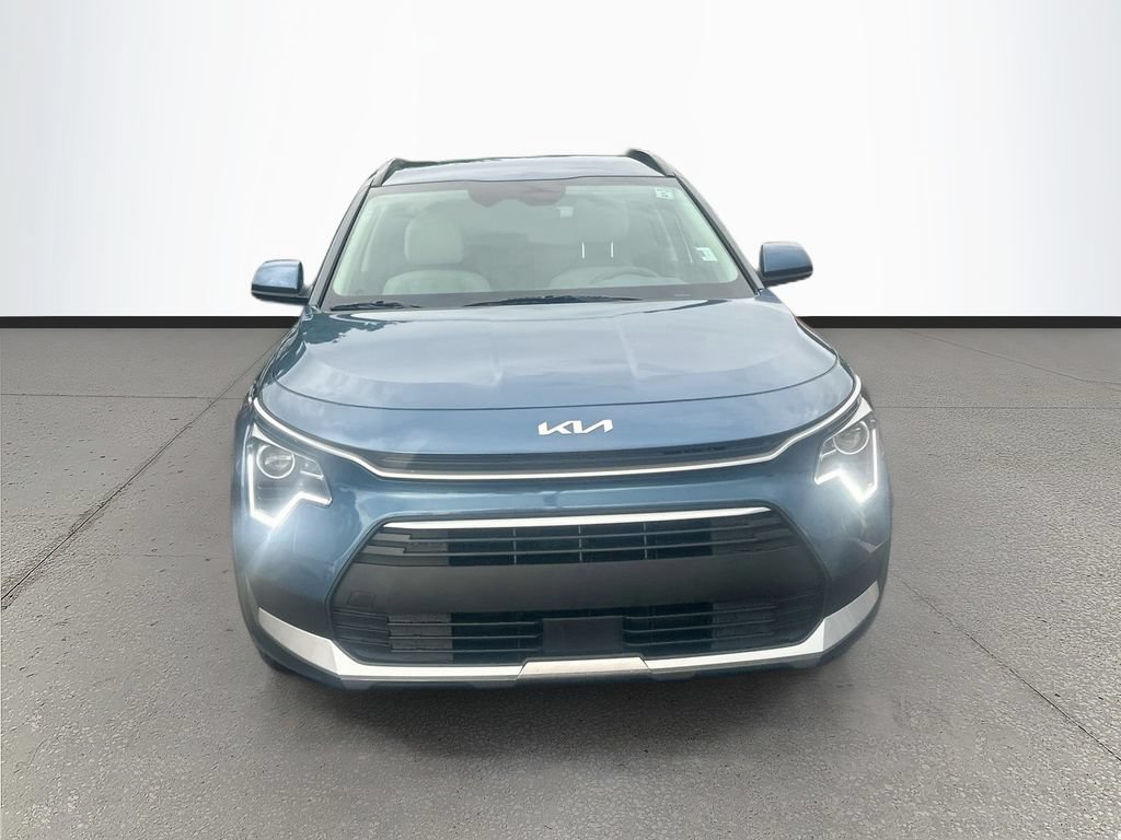 Used 2026 Kia Niro EX FWD image 2