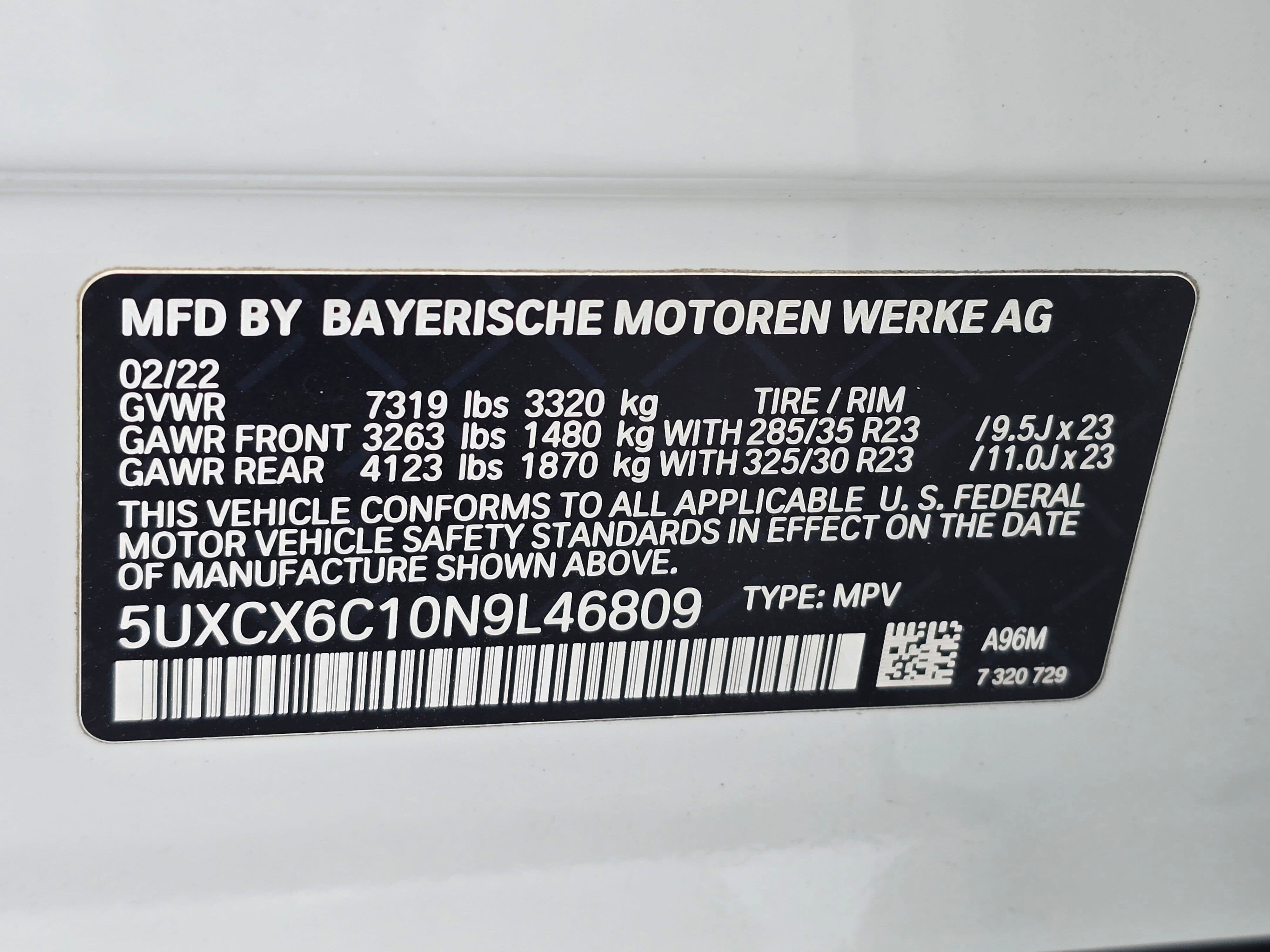 Certified 2022 BMW ALPINA XB7 AWD/4WD image 30