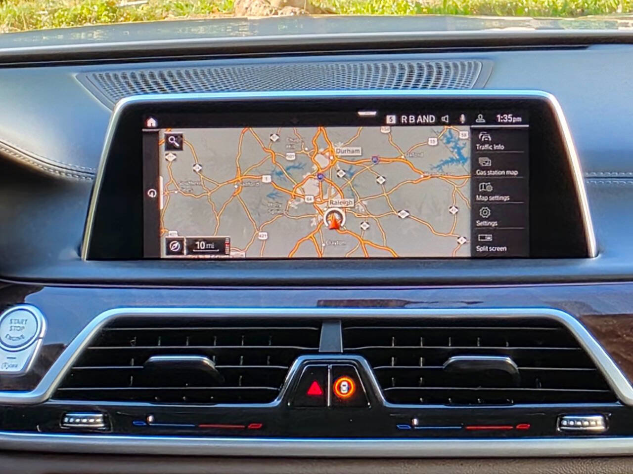 Used 2020 BMW 750i xDrive w/ Executive Package AWD/4WD image 24