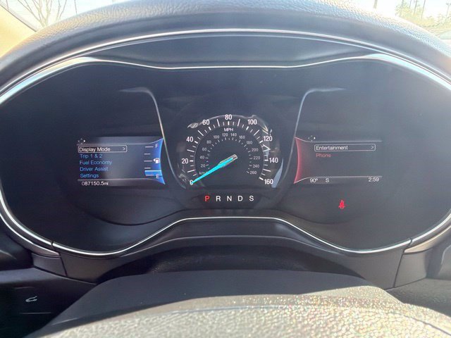 Used 2017 Ford Fusion SE w/ Fusion SE Technology Package AWD/4WD image 26