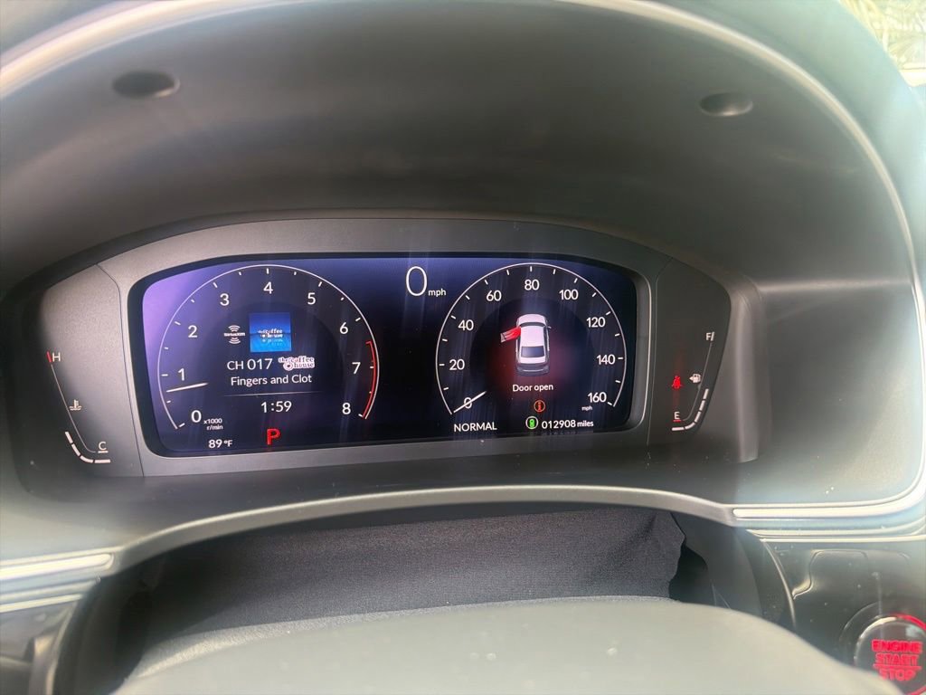 Used 2022 Honda Civic Touring image 6