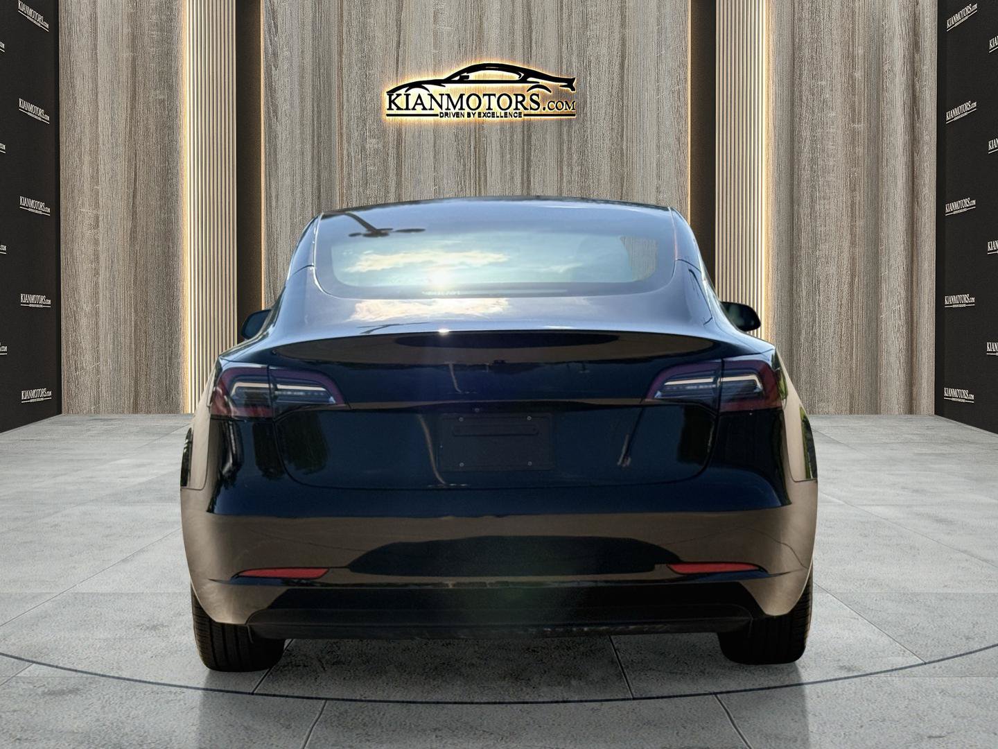 Used 2023 Tesla Model 3 Standard Range RWD image 6