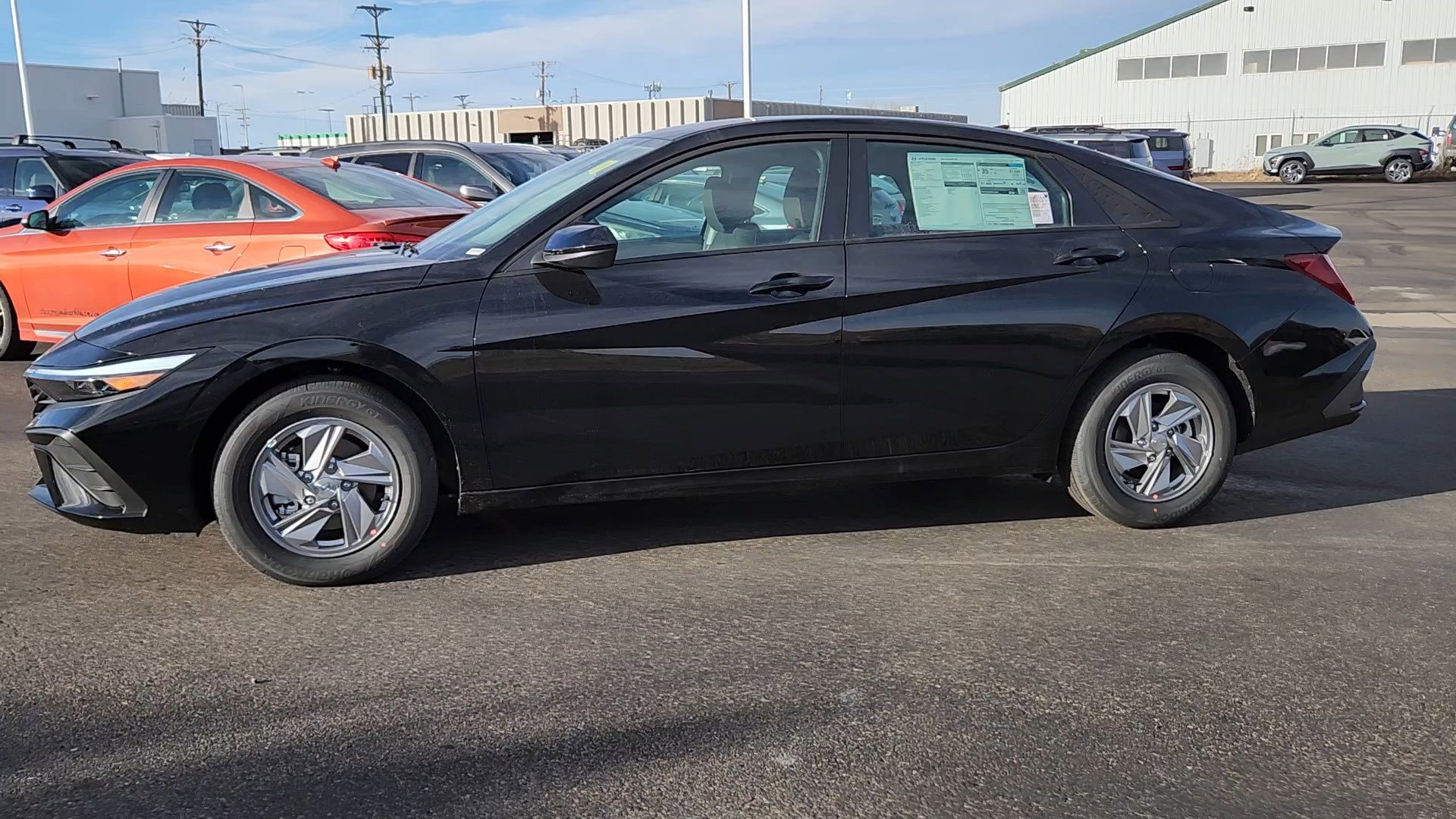 New 2026 Hyundai Elantra SE image 2