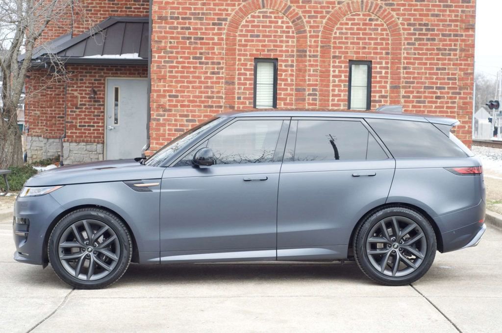 Used 2024 Land Rover Range Rover Sport Dynamic SE image 4