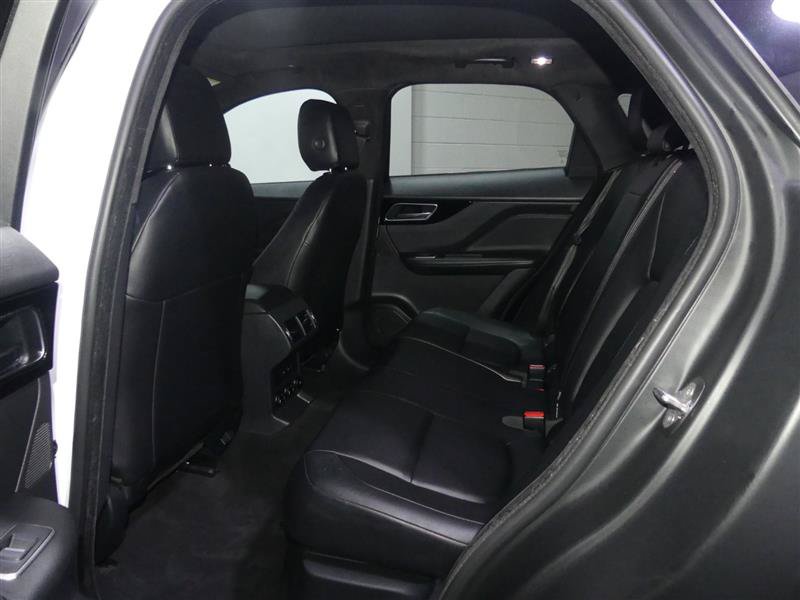 Used 2019 Jaguar F-PACE Premium AWD/4WD image 28