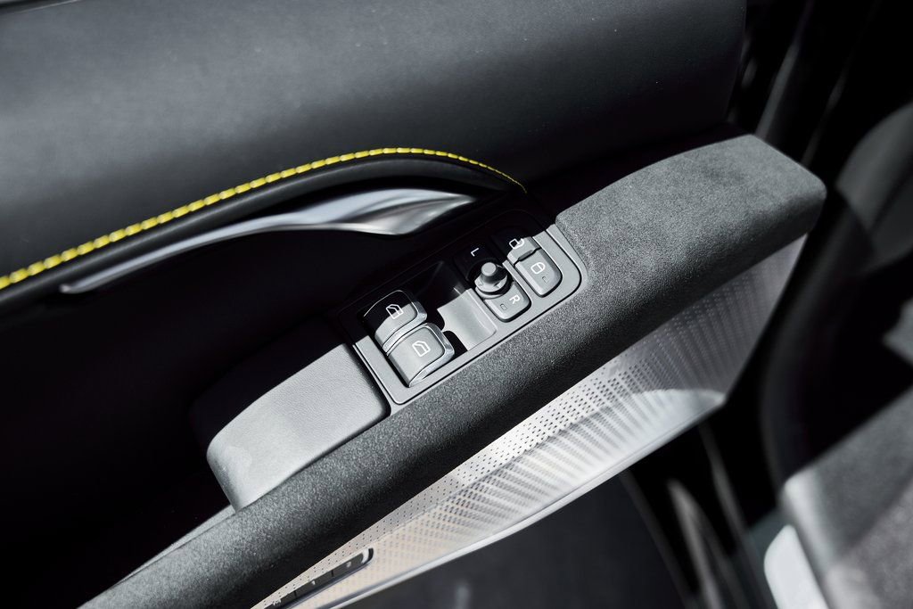 Used 2024 Lotus Emira First Edition image 30