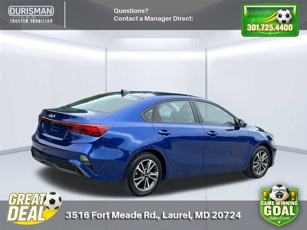 Used 2023 Kia Forte LXS FWD image 3