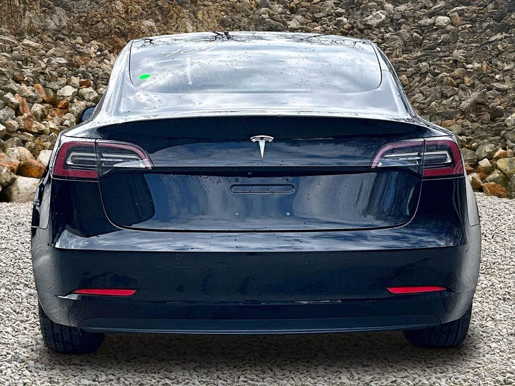 Used 2018 Tesla Model 3 Long Range image 4