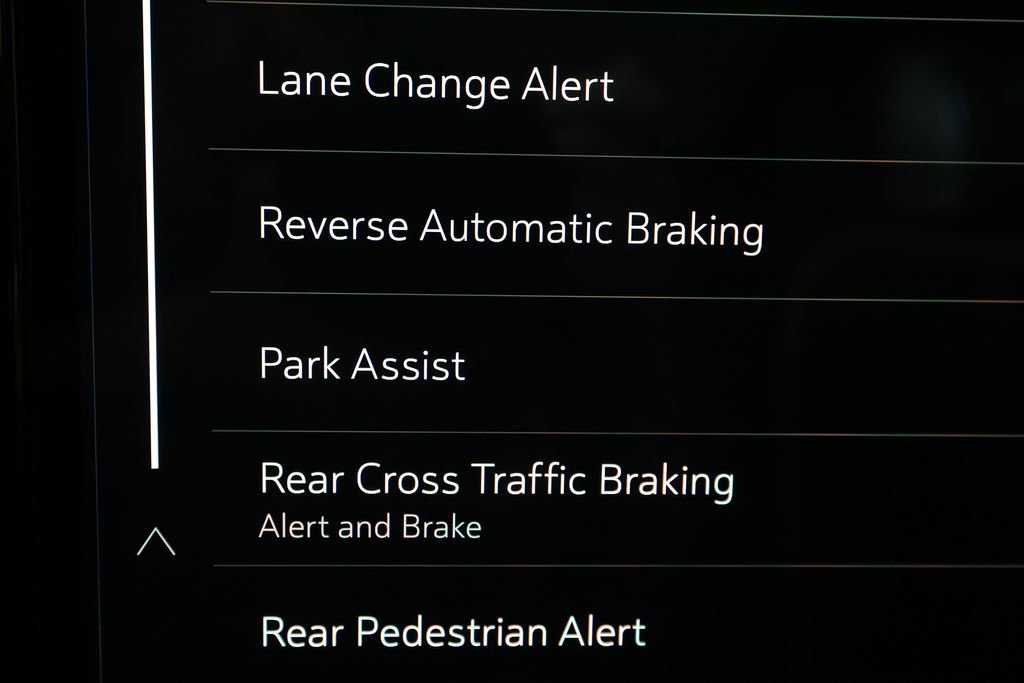 Used 2026 GMC Yukon AT4 Ultimate image 37