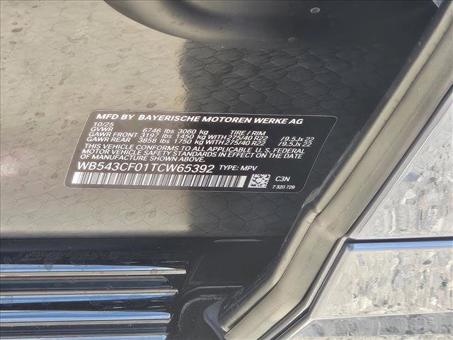 Used 2026 BMW iX xDrive45 image 18