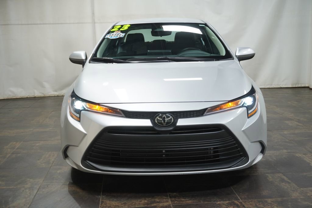 Used 2023 Toyota Corolla LE FWD image 8