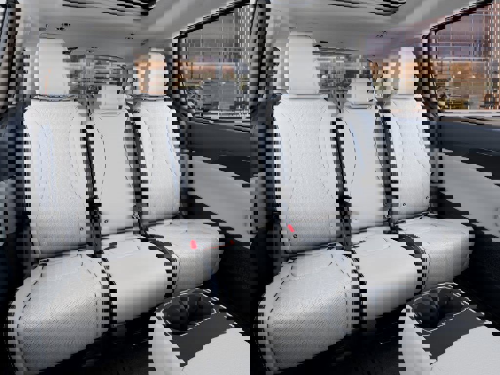 New 2026 Kia Carnival SX w/ SX Dark Edition Package image 16