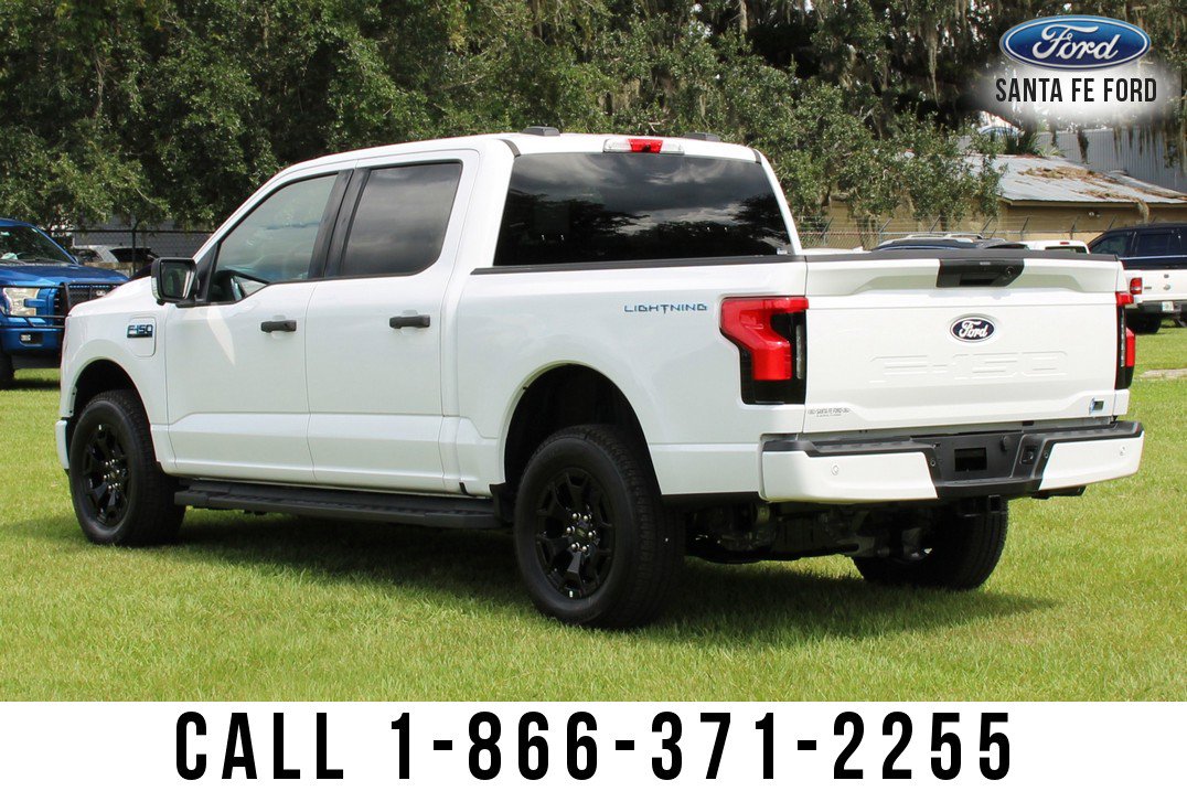New 2025 Ford F150 Lightning XLT image 6
