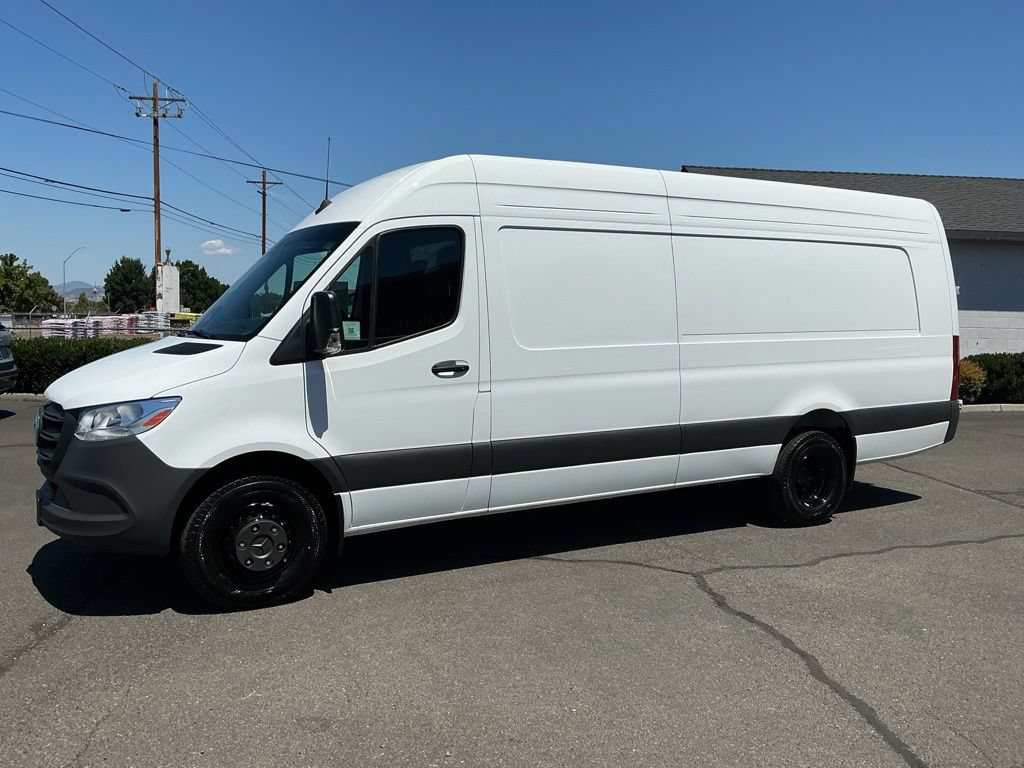 New 2026 Mercedes-Benz Sprinter 3500