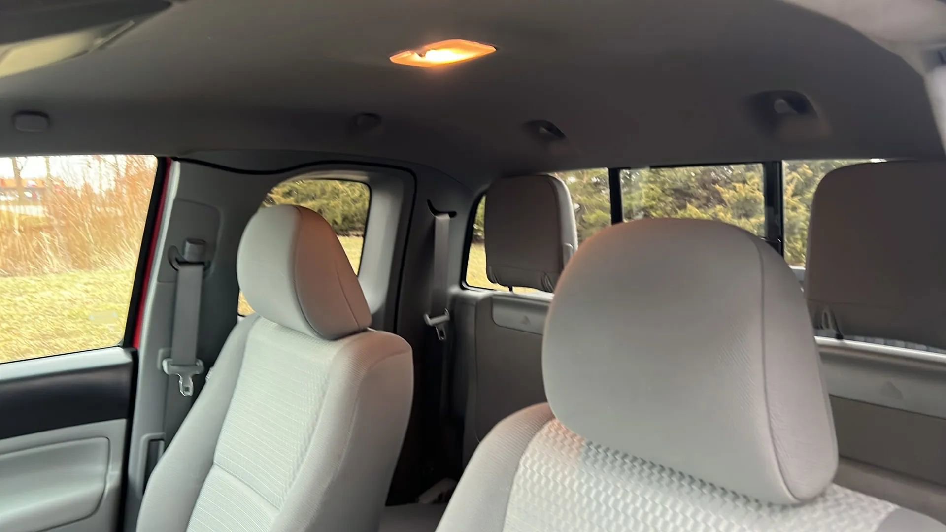 Used 2014 Toyota Tacoma 4x4 Access Cab V6 w/ SR5 Package image 10