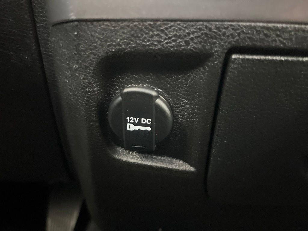 Used 2024 RAM 1500 Warlock RWD image 60