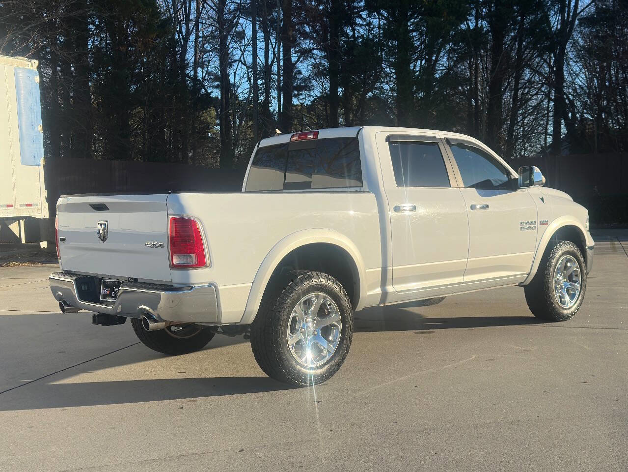 Used 2015 RAM 1500 Laramie image 15