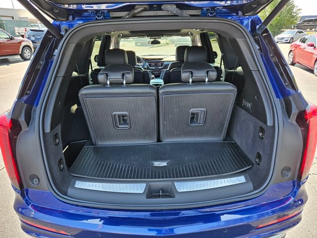 Used 2024 Cadillac XT6 Premium Luxury w/ LPO, Floor Liner Package AWD/4WD image 18