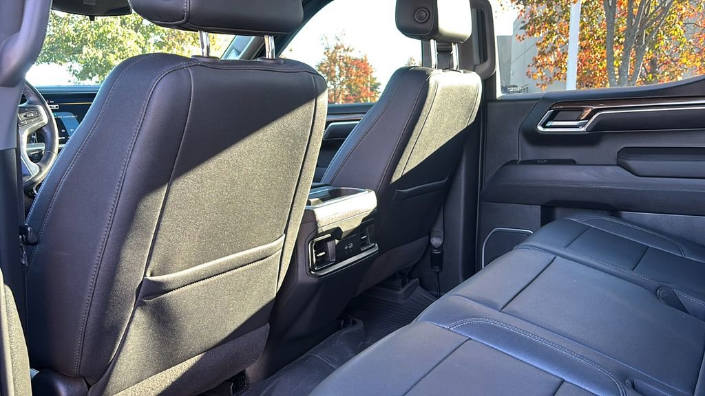 Used 2022 Chevrolet Silverado 1500 LT Trail Boss w/ LT Trail Boss Premium Package image 31