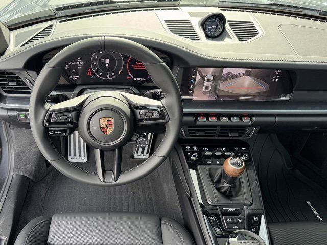 New 2026 Porsche 911 Carrera T image 18