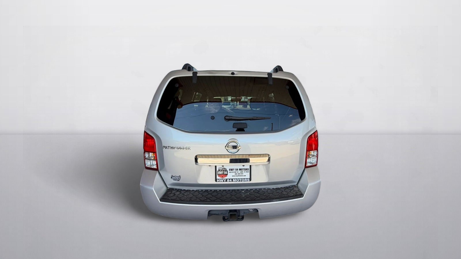 Used 2011 Nissan Pathfinder SV RWD image 10