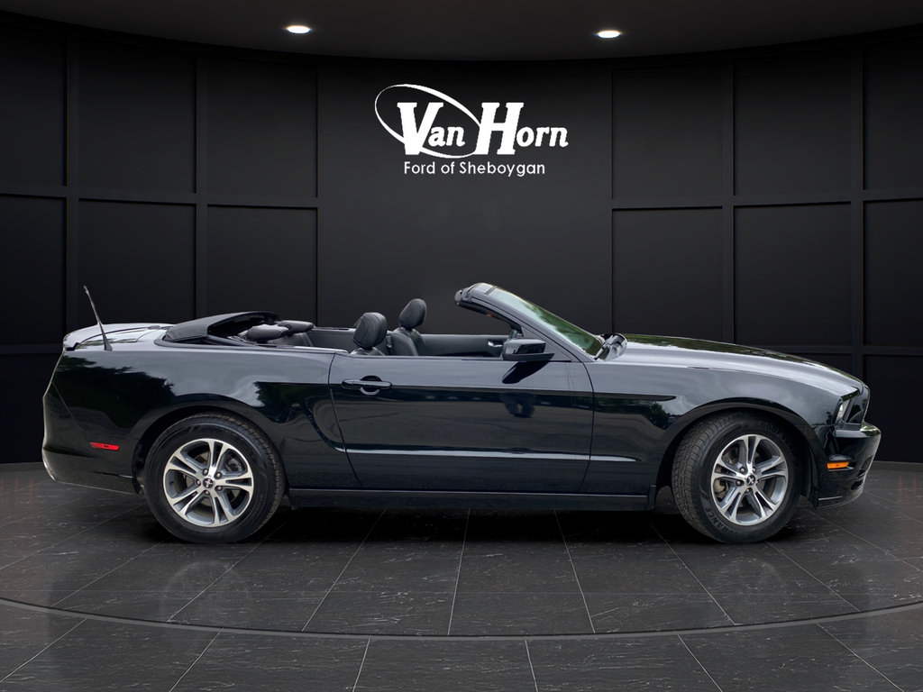 Used 2014 Ford Mustang Premium w/ Comfort Package RWD image 16