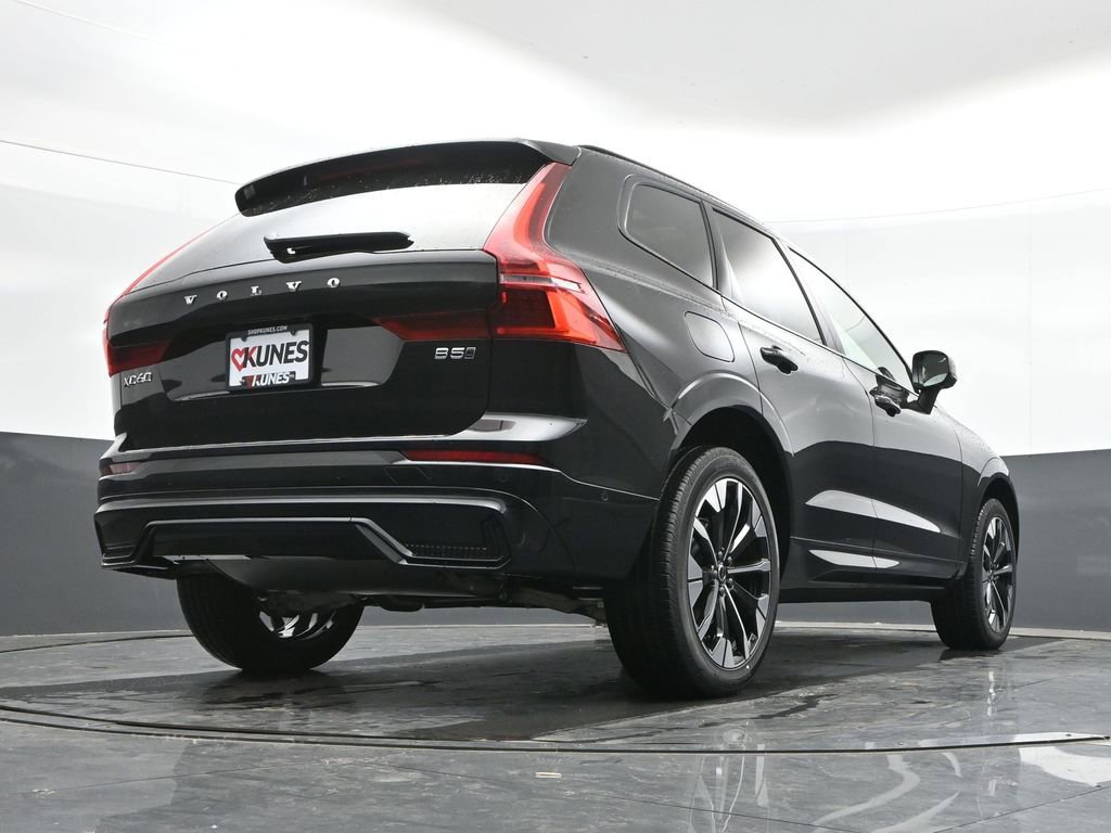 New 2026 Volvo XC60 B5 Plus w/ Protection Package Premier image 38