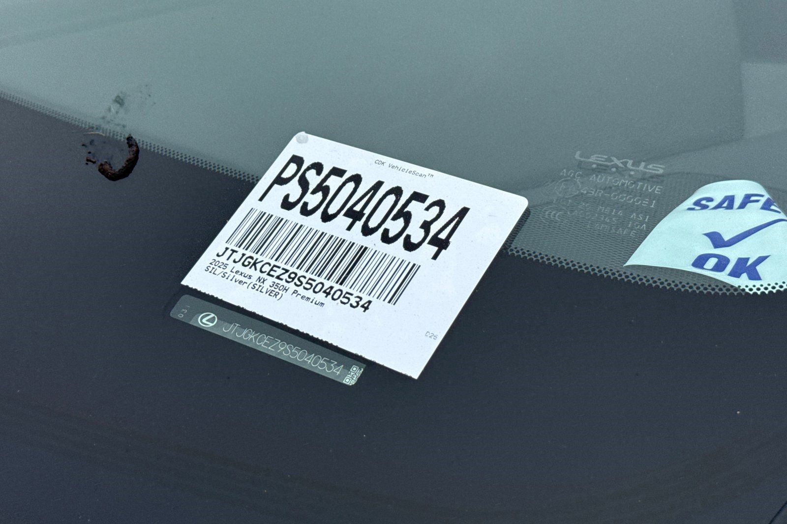 Used 2025 Lexus NX 350h AWD w/ Premium Package image 20