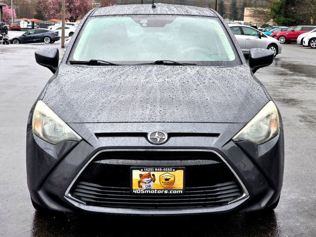 Used 2016 Scion iA image 2