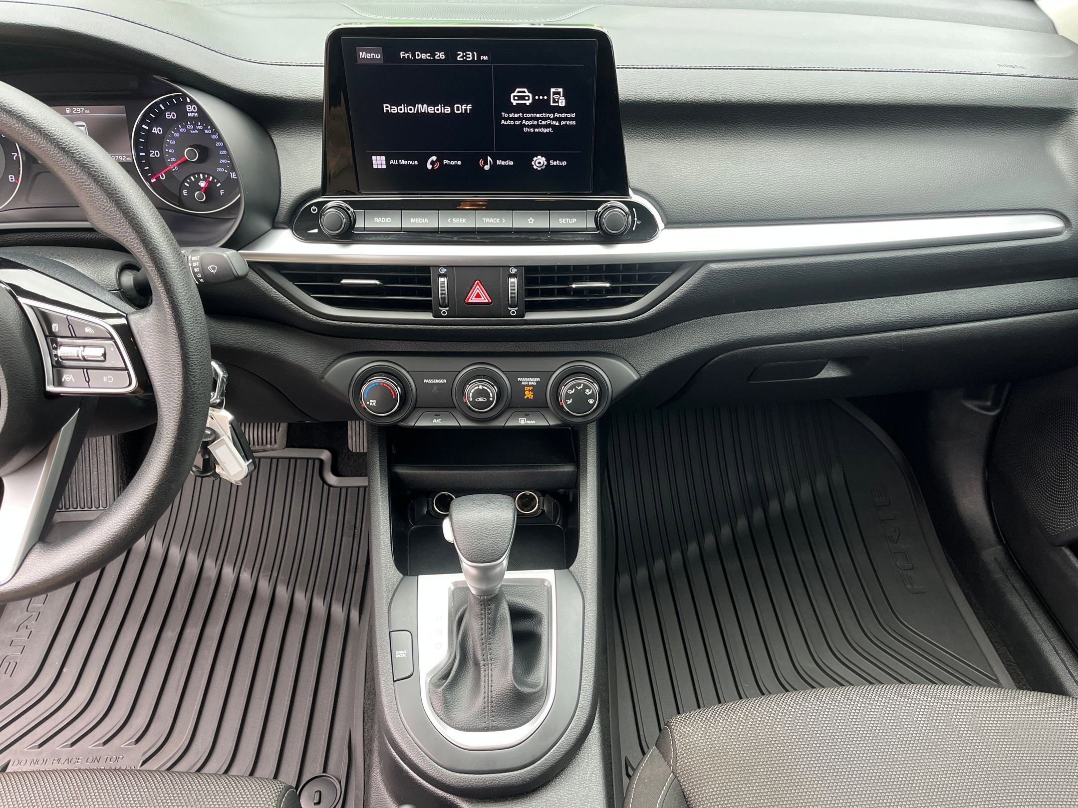 Used 2023 Kia Forte LXS image 34