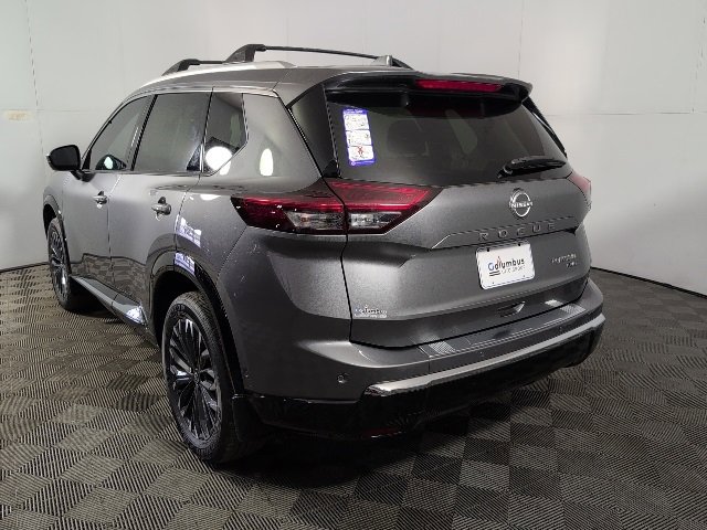 New 2026 Nissan Rogue Platinum image 4