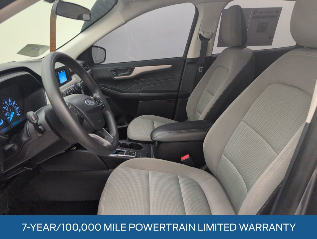 Used 2022 Ford Escape S image 4