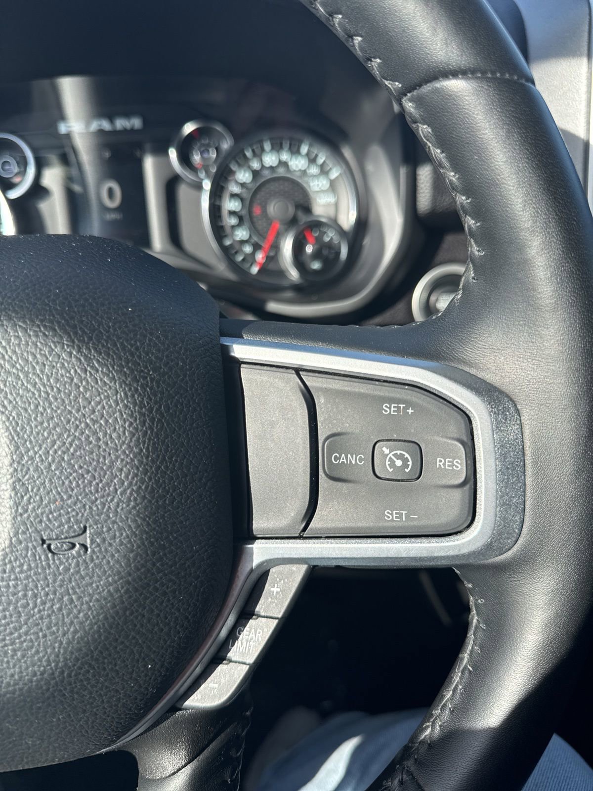 Used 2024 RAM 2500 Big Horn w/ Bed Utility Group image 14