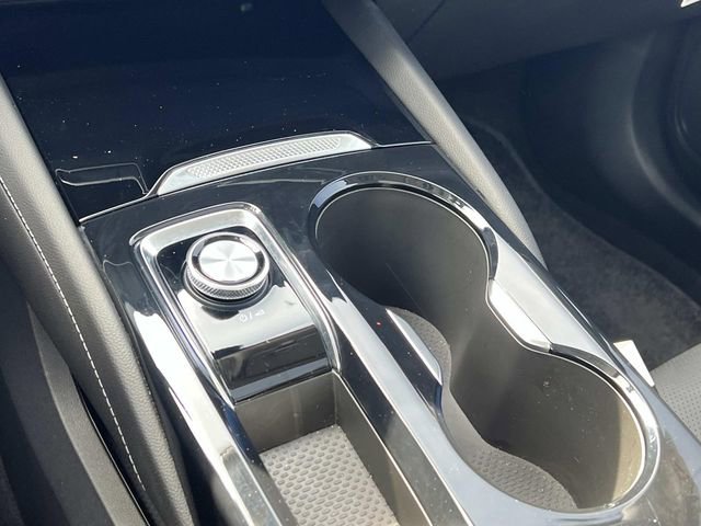 Used 2024 Buick Envision Avenir image 25