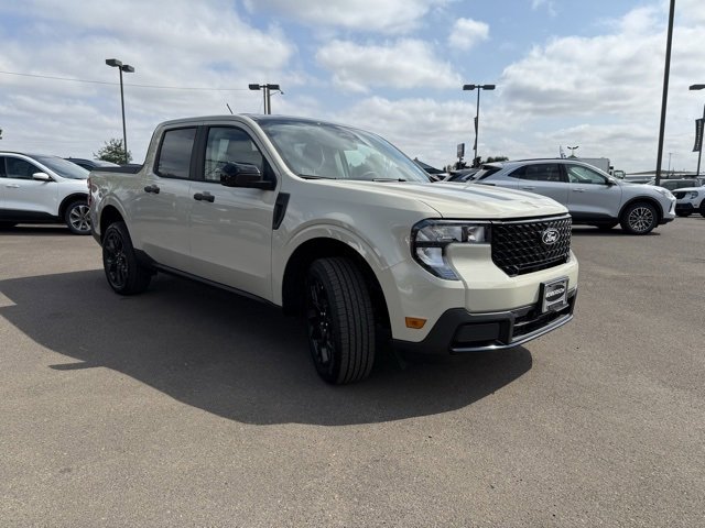 New 2025 Ford Maverick XLT w/ XLT Luxury Package image 3
