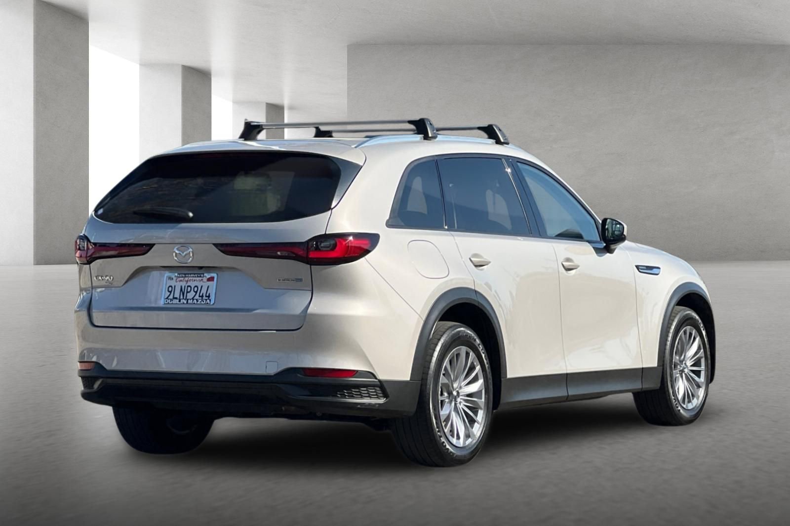 Certified 2024 MAZDA CX-90 Plug-In Hybrid w/ Preferred image 4