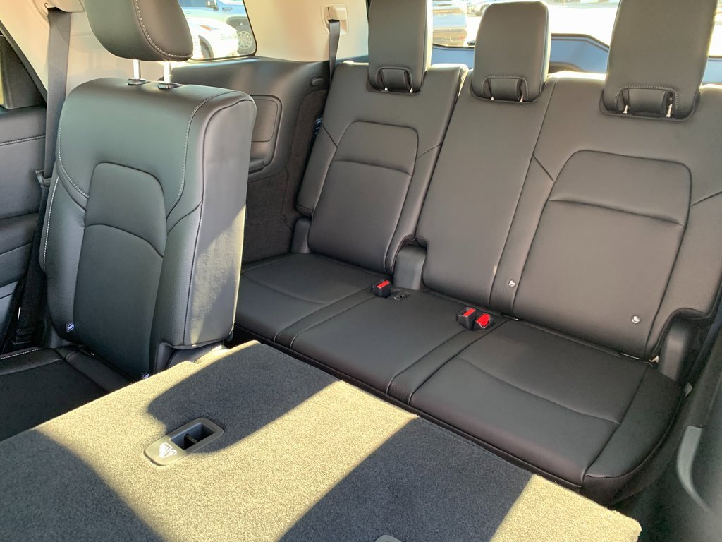 New 2025 Nissan Pathfinder SL image 7