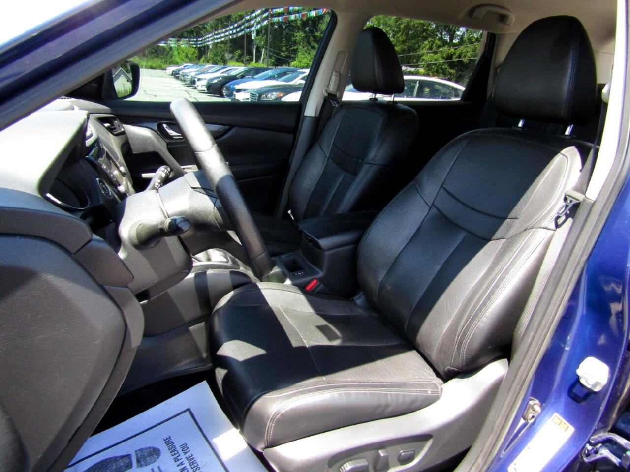 Used 2020 Nissan Rogue SL image 18