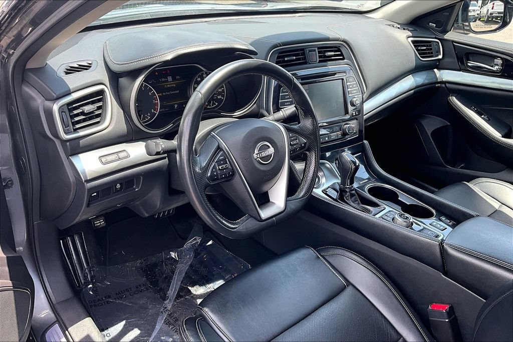 Used 2023 Nissan Maxima SL FWD image 18