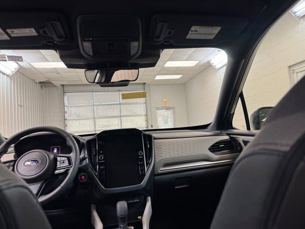 Used 2025 Subaru Forester Premium w/ Convenience Package #1 image 21