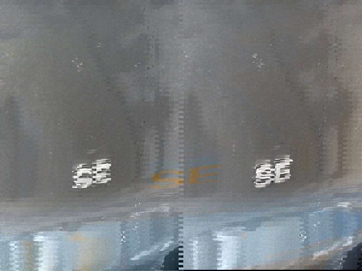 Used 2021 Ford EcoSport SE w/ SE Convenience Package image 22