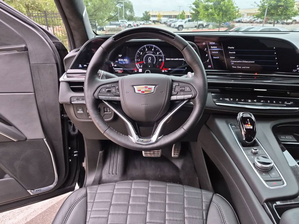 Used 2023 Cadillac Escalade V w/ Heavy-Duty Trailer Package image 35