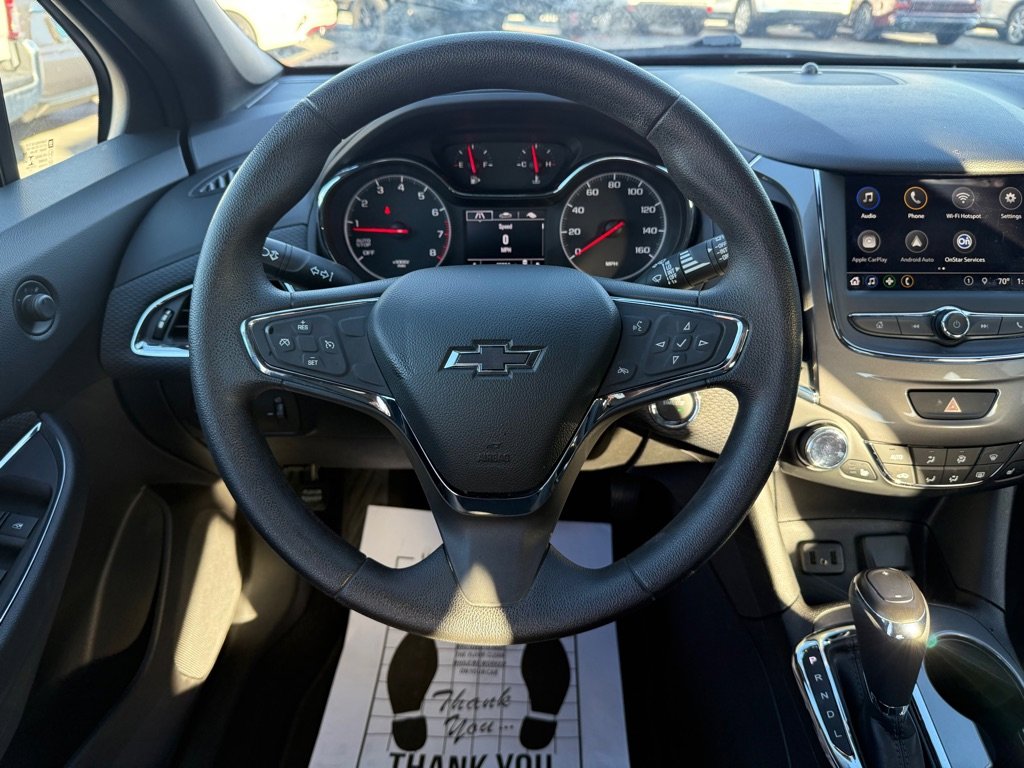 Used 2019 Chevrolet Cruze LT w/ Convenience Package image 12
